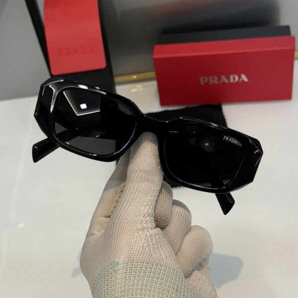 PRAD.A LIMITED EDITION SUNGLASS